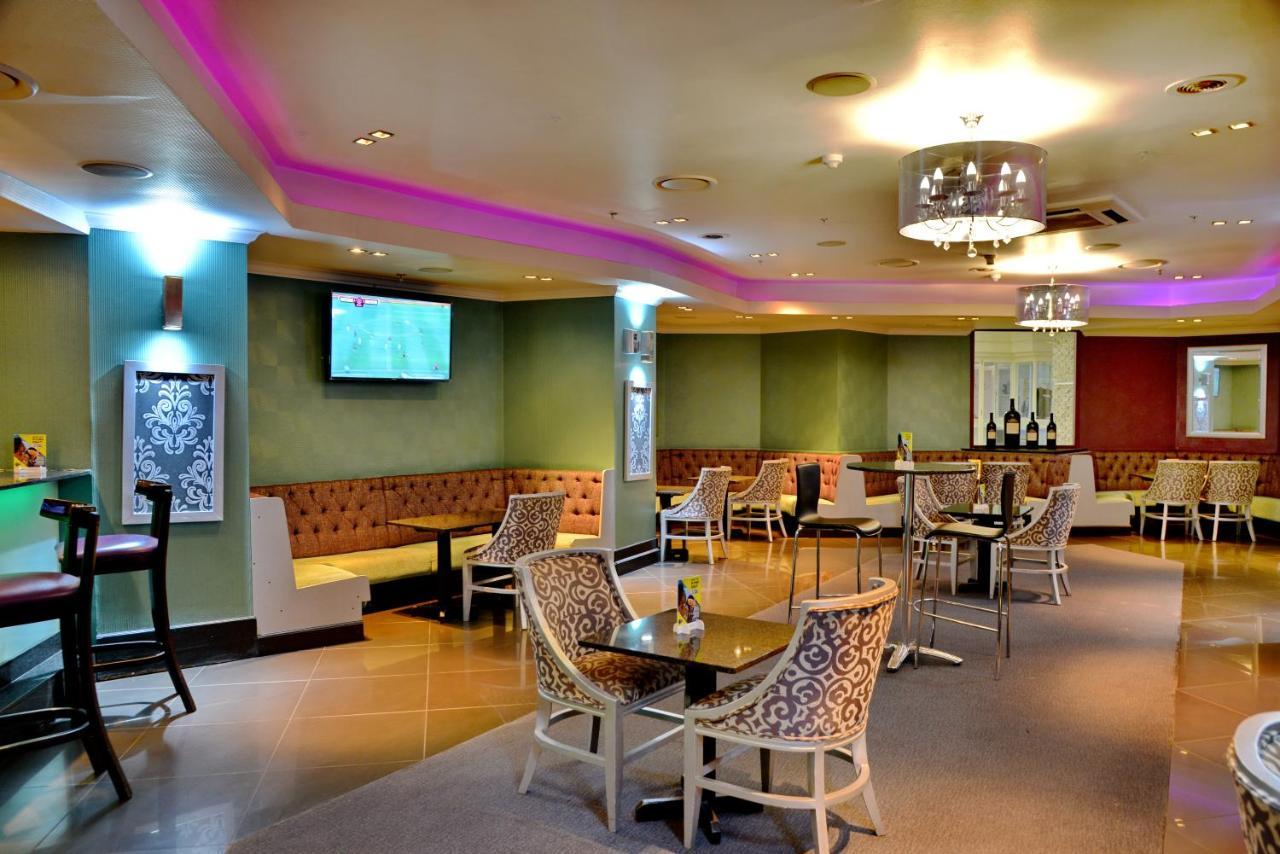 The Parktonian All Suite Hotel Johannesburg Exterior photo